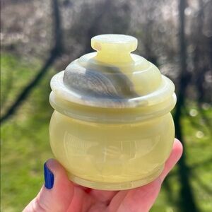 Vintage Light Jade Green Carved Onyx Small Apothecary Jar Container